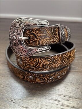 Catchfly Genuine Leather,embossed,silvertone studs,embossed buckle & tip,Western